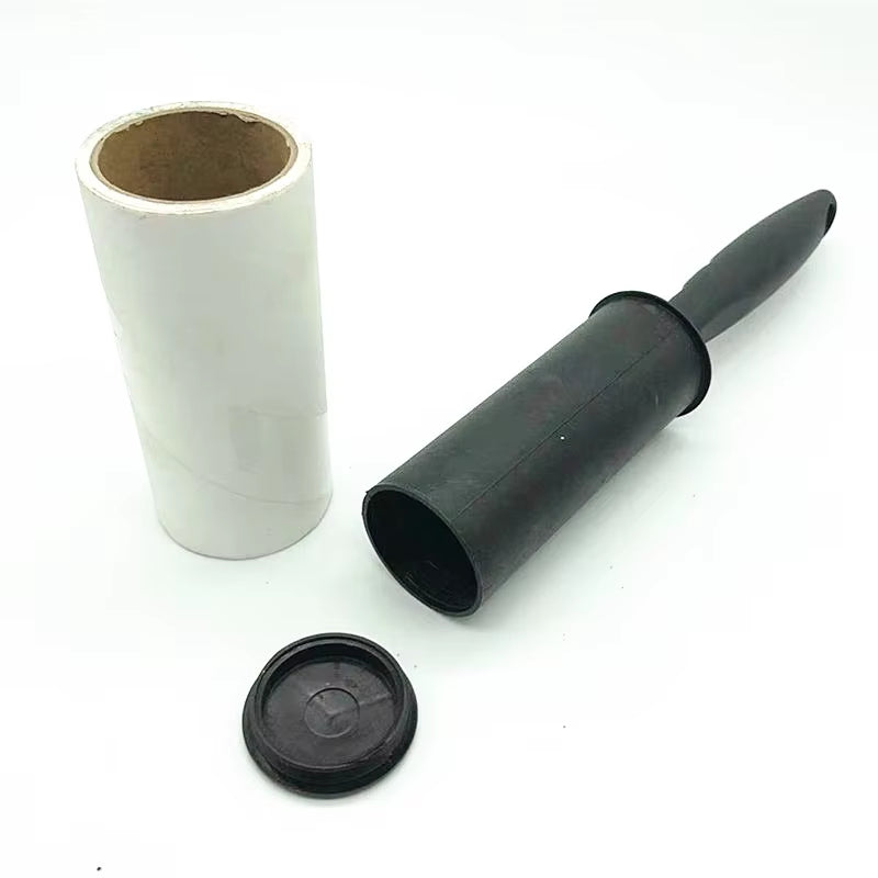 Rouleau anti-peluches démonté montrant le compartiment secret intérieur pour cacher des objets de valeur                         