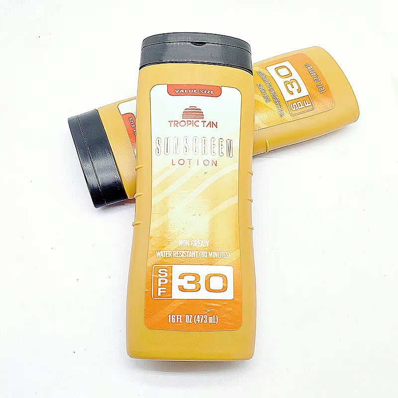 Flacons cachettes déguisés en crème solaire SPF 30 pour protéger argent et petits objets à la plage